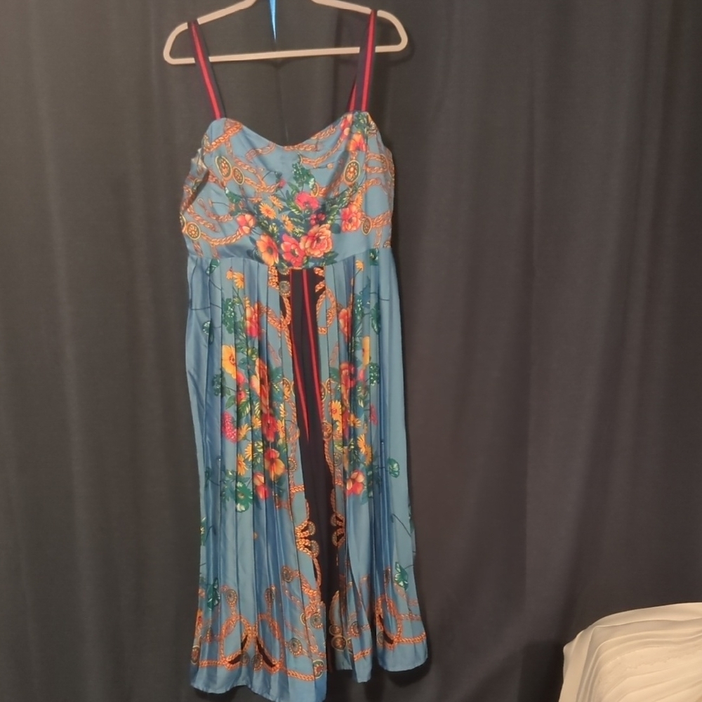 Dalia Collection Blue Dress with Elegant Silhouette